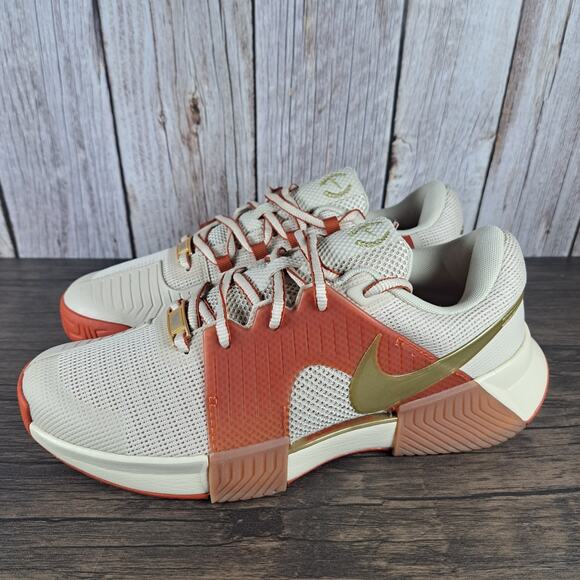 Nike Shoes - Nike Zoom GP Challenge 1 Premium Hard Court Shoe Women's Sz 8.5 Sanddrift Rust